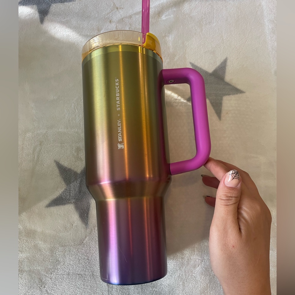 Starbucks x Stanley Collab